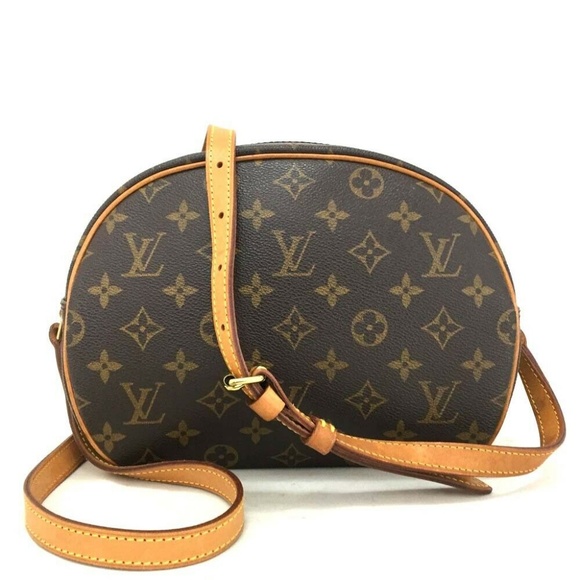 💯 Auth Louis Vuitton Blois Monogram CrossbodyBag - Picture 2 of 8